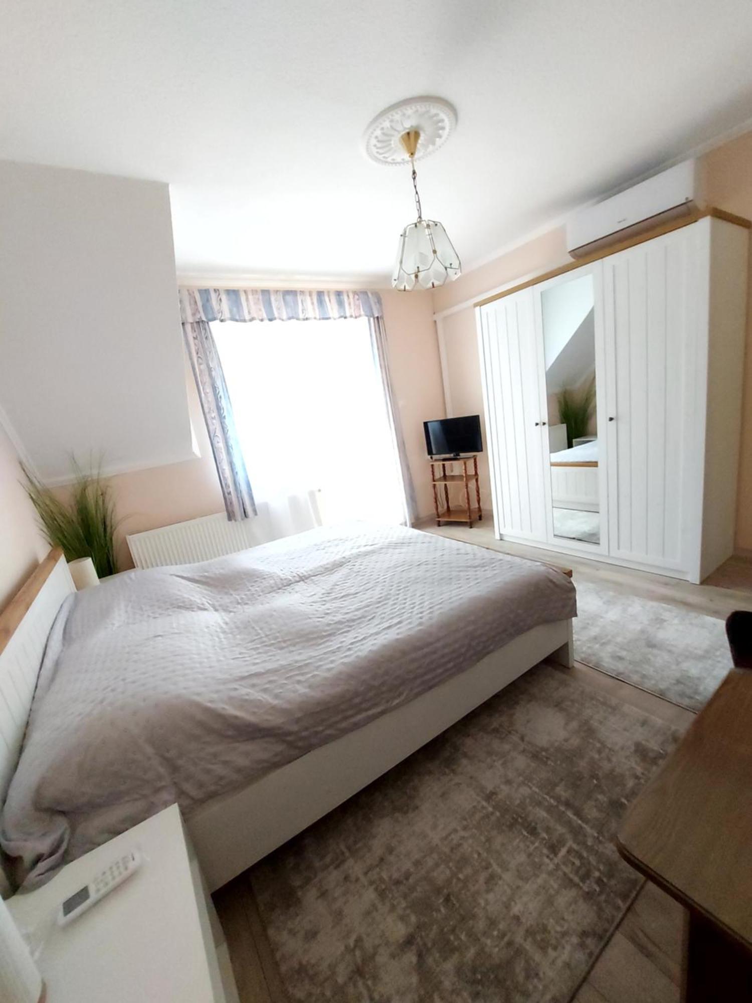 Istvan Apartmanok Keszthely Exterior foto