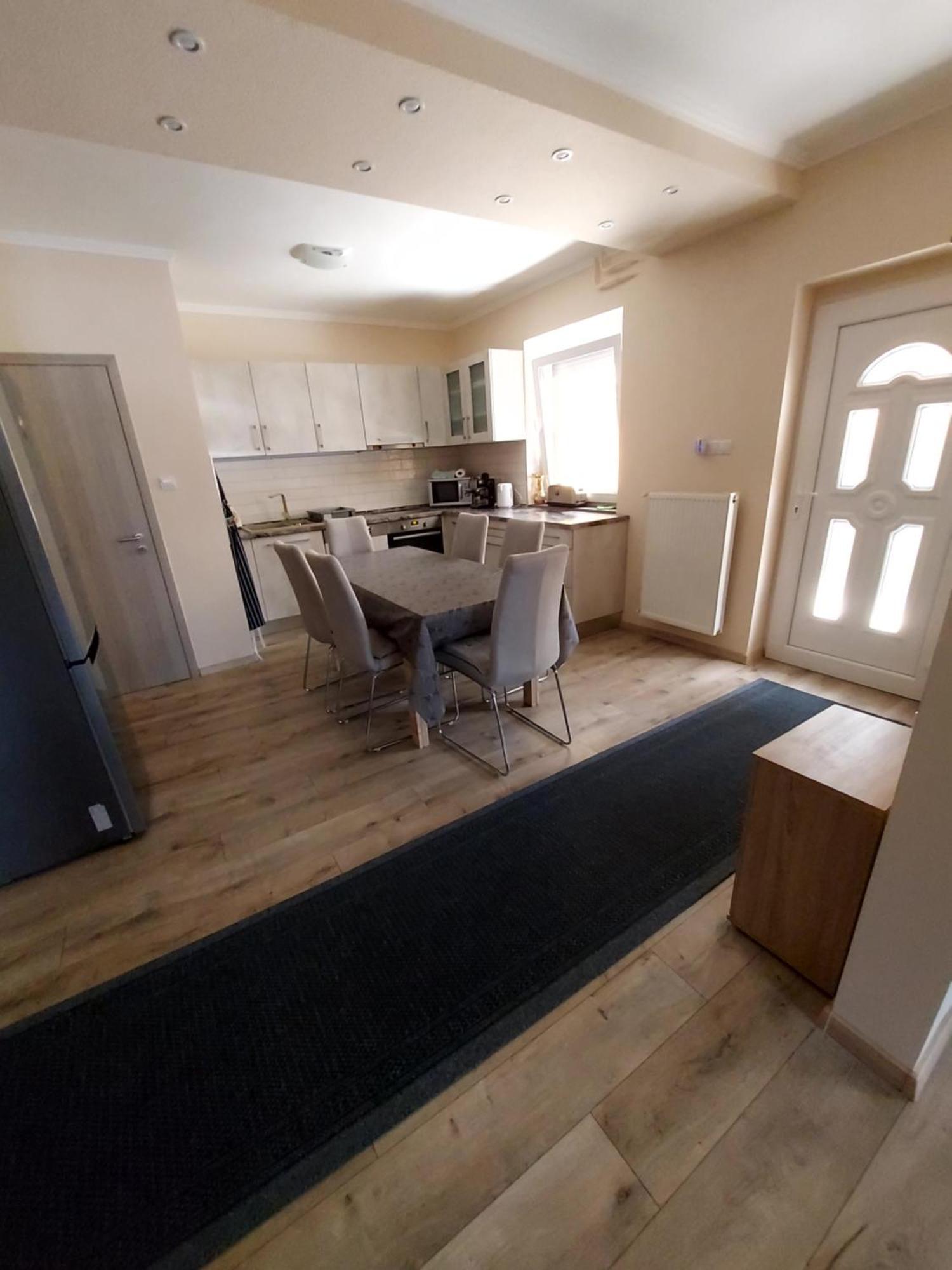 Istvan Apartmanok Keszthely Exterior foto